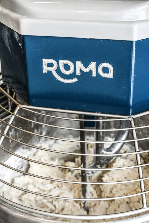 Pétrin Roma en phase initiale de pétrissage
